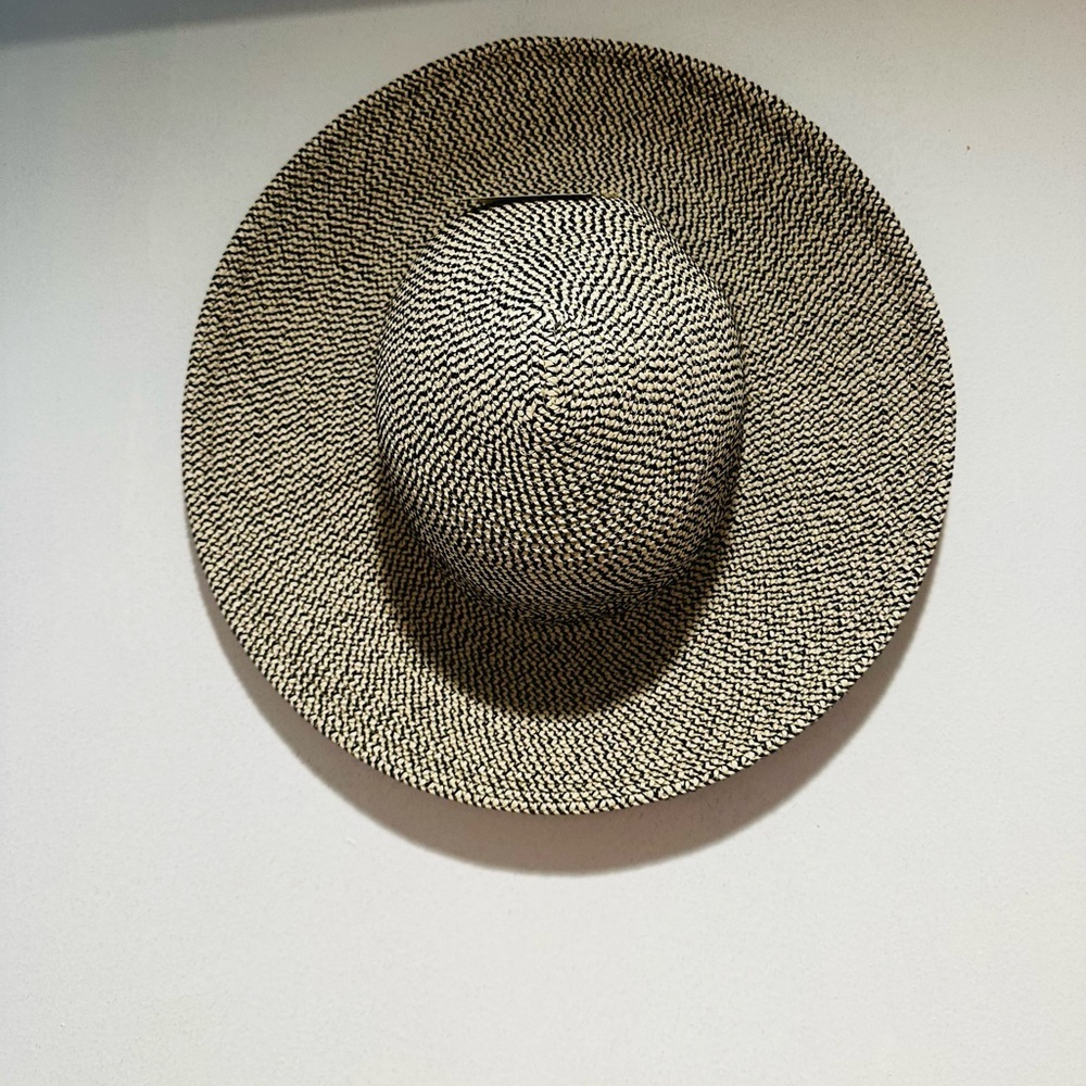 Stylish Black and White Women's Hat